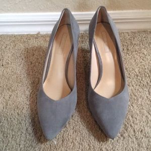 Gray suede Antonio Melani heels